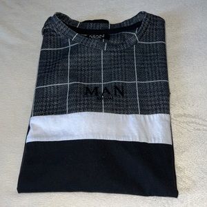 BoohooMAN T Shirt Size Medium